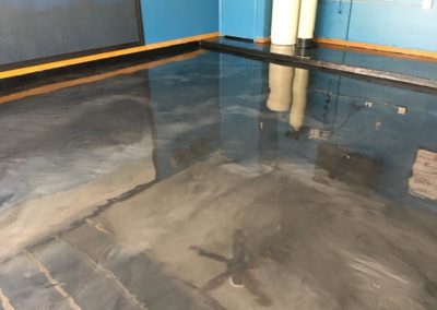 residential-reflector-metallic-epoxy-garage-0