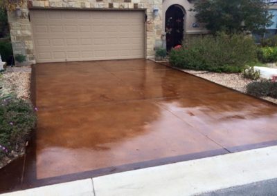 residential-stained-concrete-driveway-custom-build-0