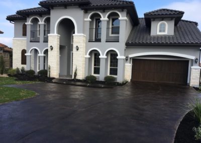 residential-stained-concrete-driveway-custom-build-2