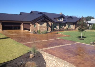 residential-stained-concrete-driveway-custom-build-4