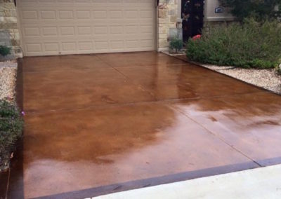 residential-stained-concrete-driveway-custom-build